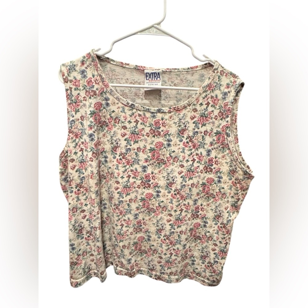 Extra elements Floral Sleeveless Top 22W
